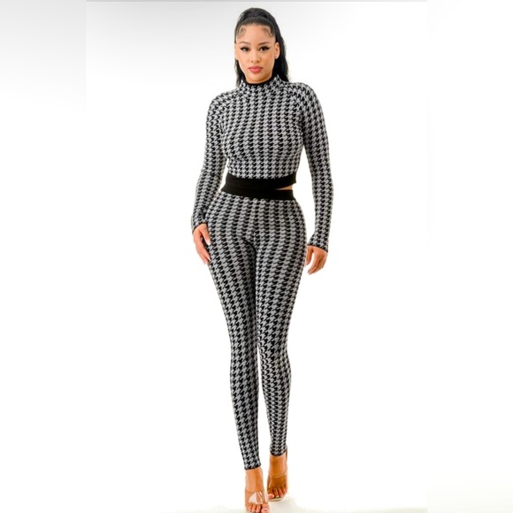 Gray/Black Houndstooth Soft Knit Casual Set Turtleneck Top/Pants Long Sleeve - Picture 1 of 8